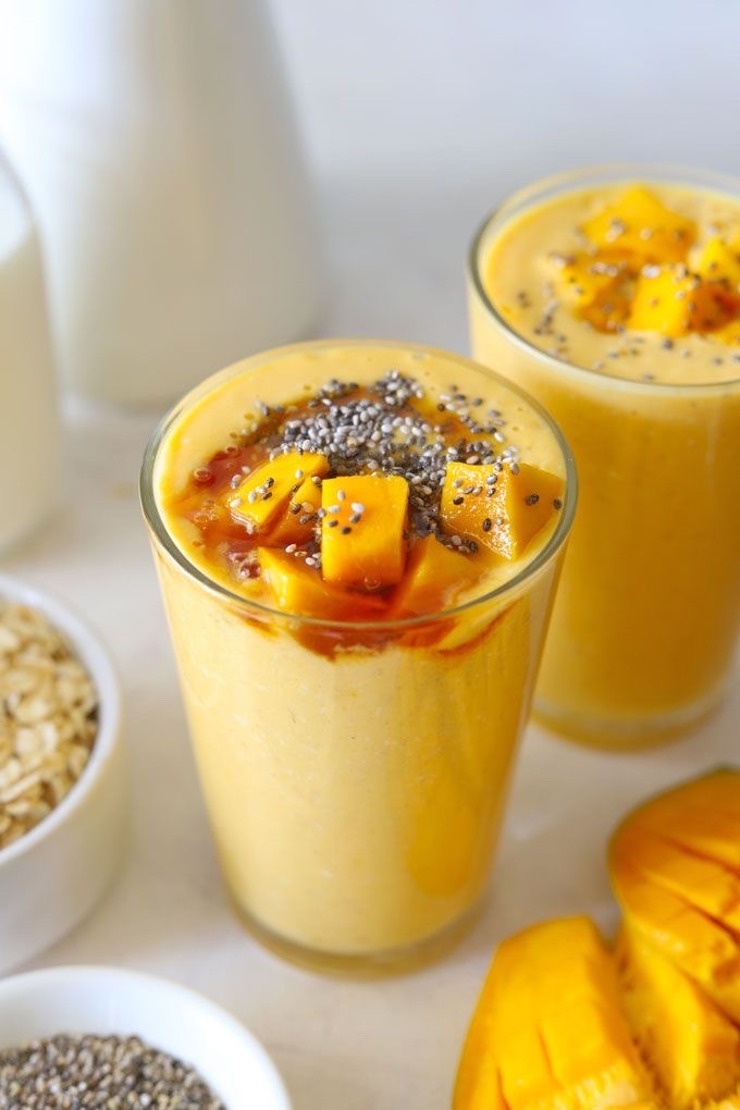 OATMEAL MANGO SMOOTHIE